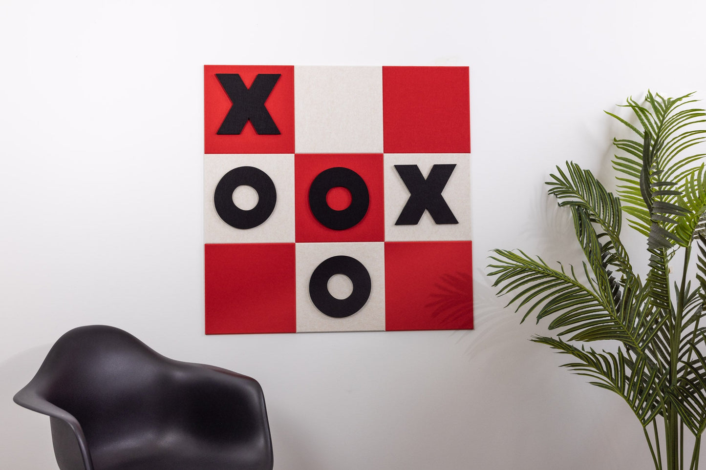 The Felt Right Tic-Tac-Toe Wall Game