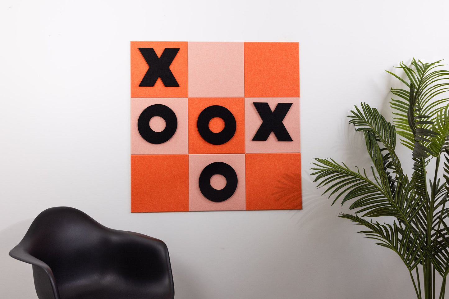The Felt Right Tic-Tac-Toe Wall Game