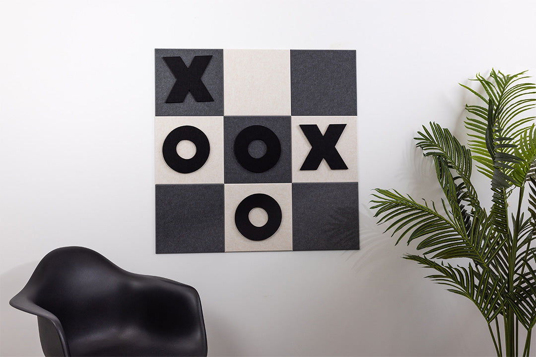 The Felt Right Tic-Tac-Toe Wall Game